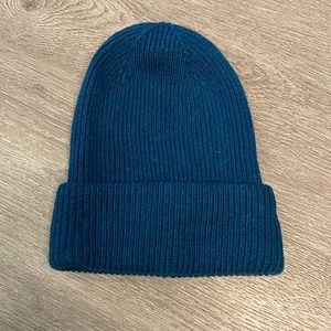 Le 31 for Simons Blue Cashmere Mohair Beanie